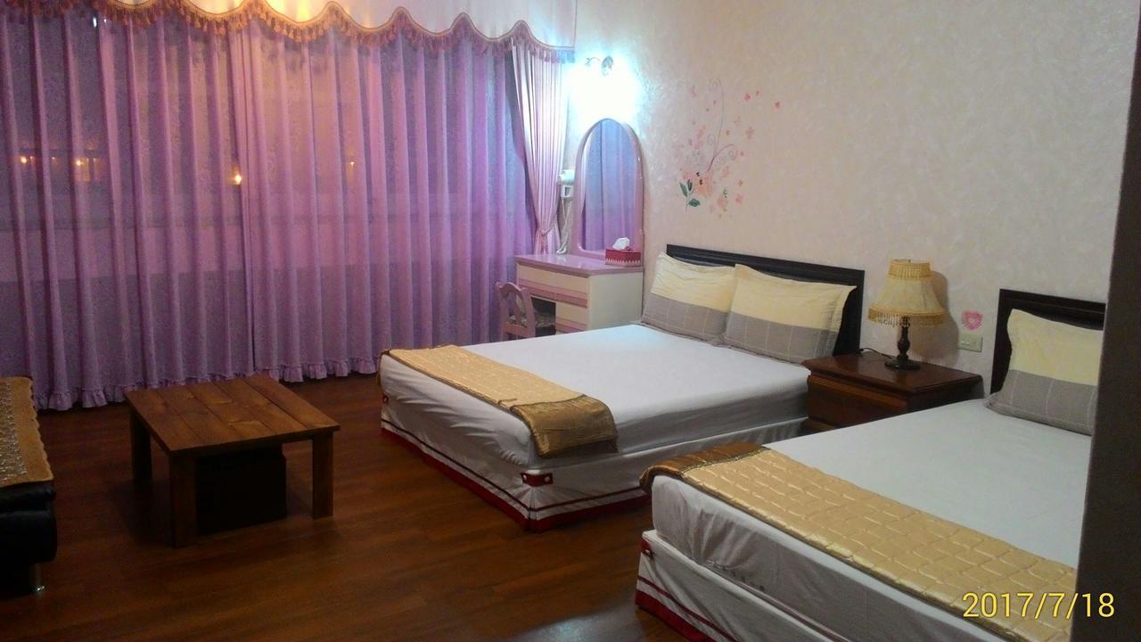 Chulu Wenxin Xiao Zhan Homestay Exterior photo